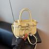 Advanced Sense Fashi Commute Handbags 2026 New Versatile Delicate Women's Shoulder Bags Ccise Solid Versatile Crossbody Bag
