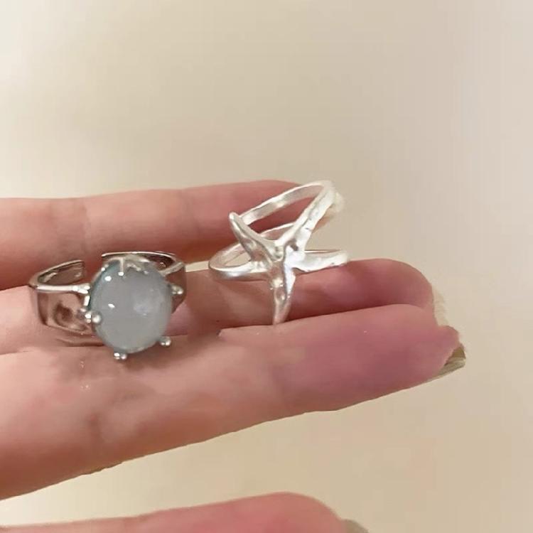 Elegante Verdrehte Designs Seesternringe Verziert mit Mehrfarbigen Kristallen Verstellbare Passform für Lässige oder Besondere Anlässe