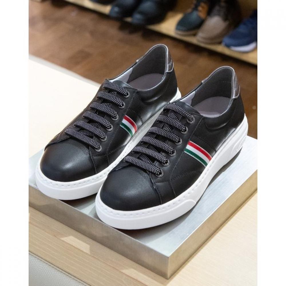 

Vainer Black Women S Comfort SneakerS C002a blackness/250