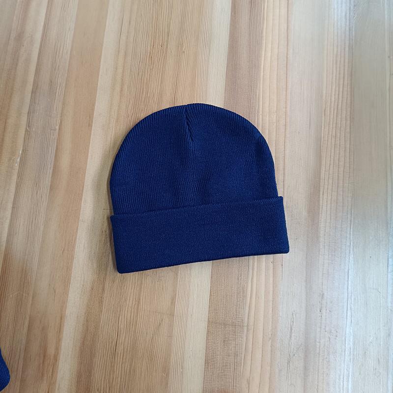 

Winter Hat, Gloves & Neck Warmer Set 1