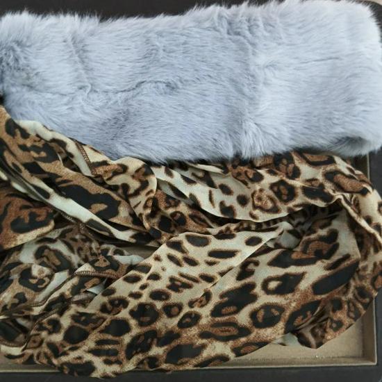 Leopard Print Plush Scarf Necklace - Versatile Retro Y2K Jewelry for Women