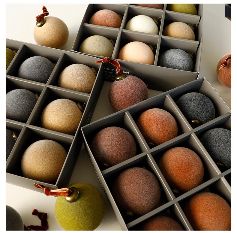 Christmas Ornament Set: DIY Flocked Ball Pendants with Gift Box for Tree Decoration