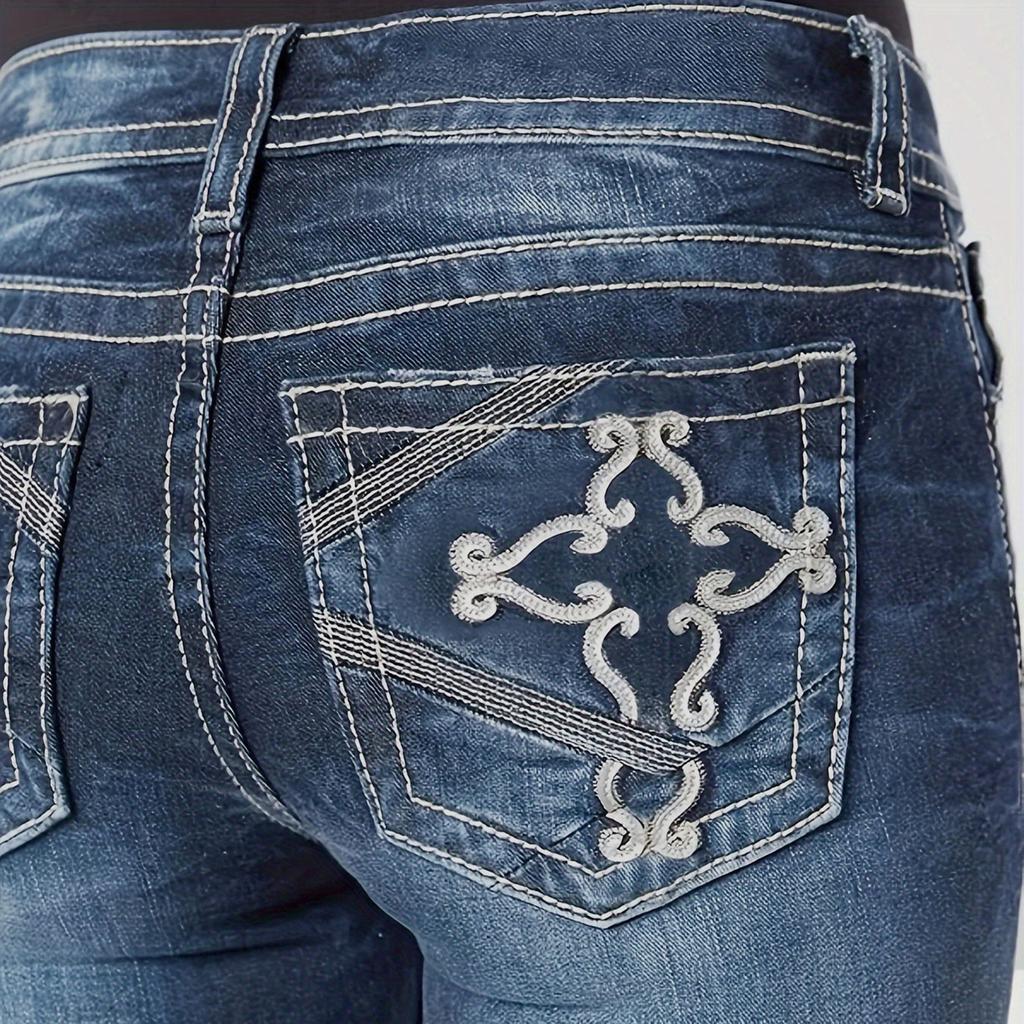Women's Mid- Stretch Jeans Fashion Straight Leg Denim Pants With Pockets