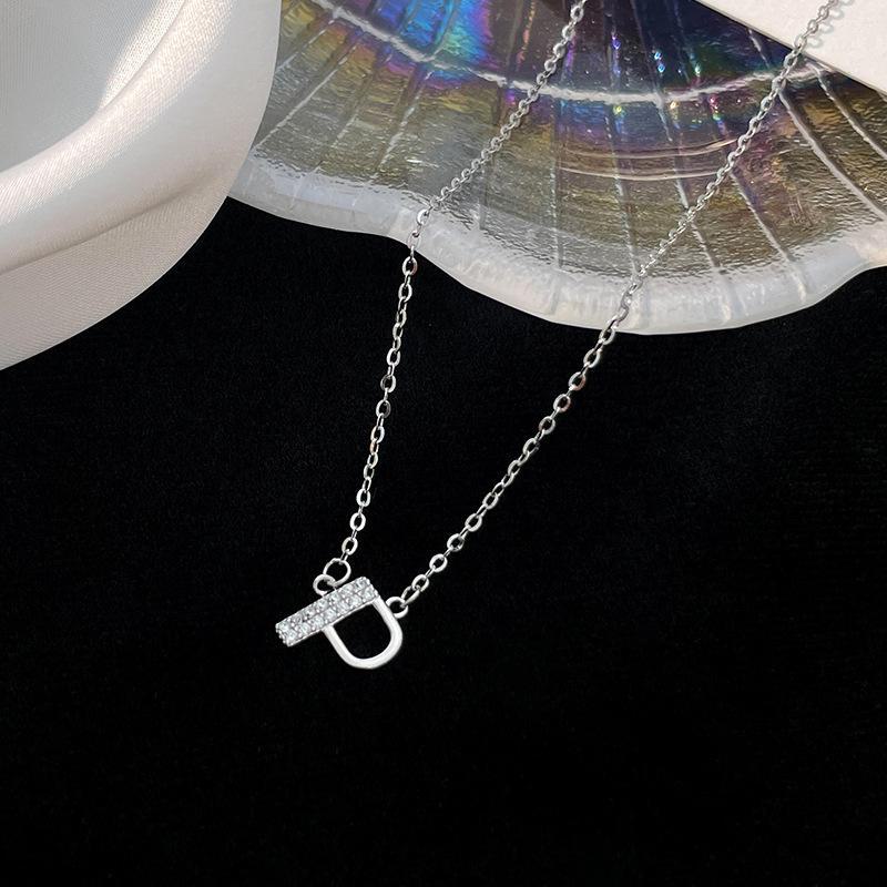 Banyan Tree S925 Silver Alphabet Necklace: Women's Summer Diamond Pendant with 26 English Letters Elegantly Designed.