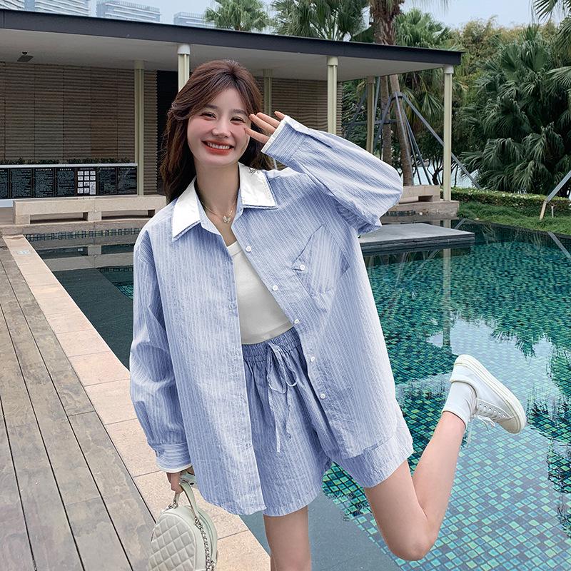 Spring/Summer Color Block Shirt & Elastic Waistband Shorts Set for Women