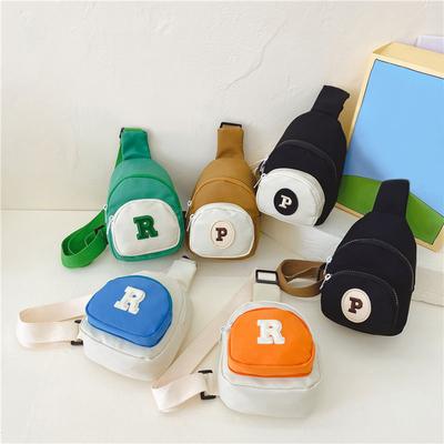 Bolsa Infantil Menino Bolsa Transversal Letra Cor de Contraste Bolsa de Peito Infantil