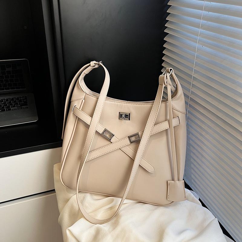 Retro fashion tote bag women's new large capacity trend versatile shoulder bag niche messenger bag