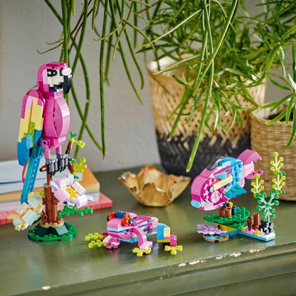 LEGO Creator Tropical Parrot 31144 Ages 7+