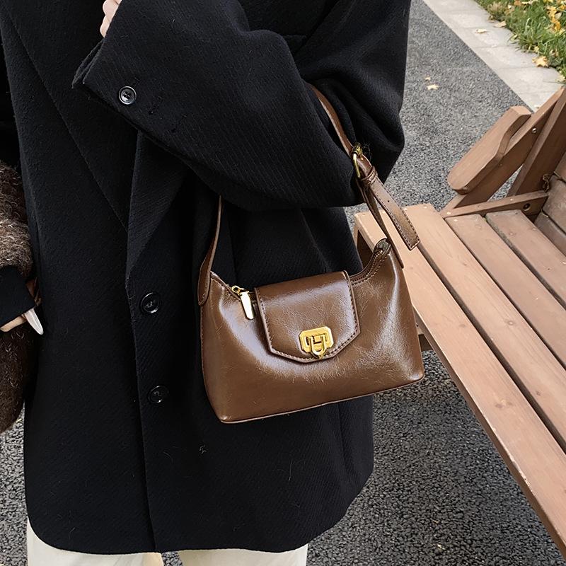 2025 new bag women's versatile single shoulder crossbody underarm women's bag premium new bag women