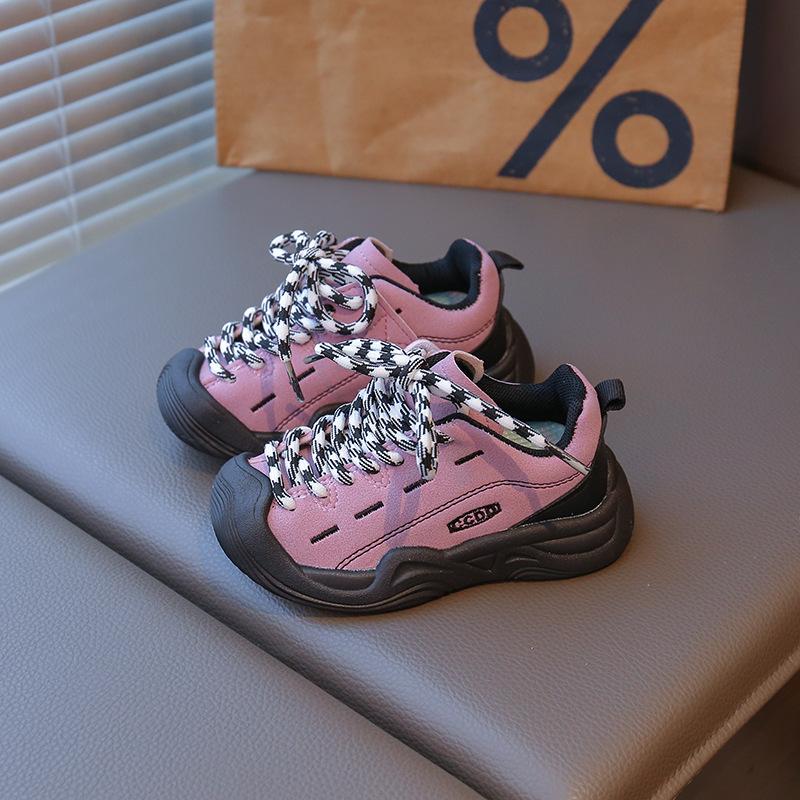 Children's mountain sports shoes 2025 spring and autumn boys' casual outdoor running shoes versatile girls' sports shoes comfortable