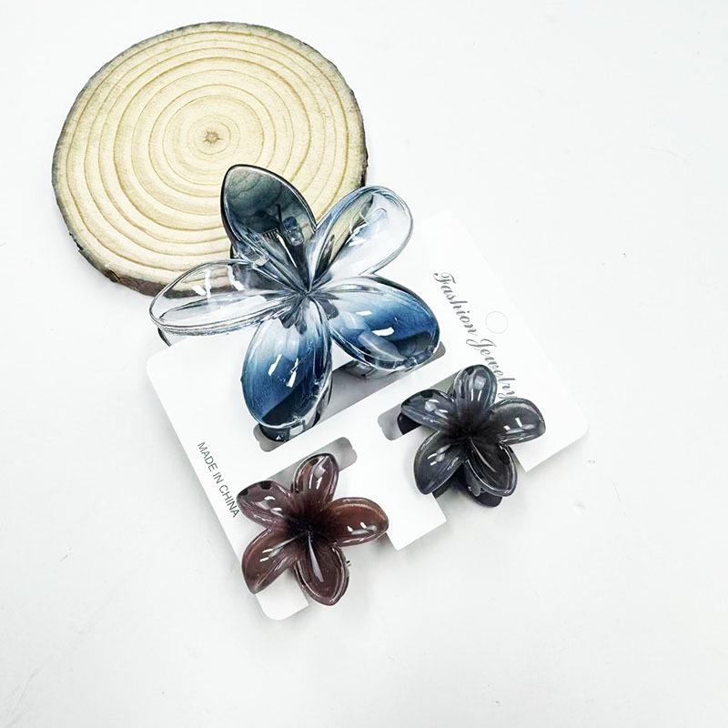 Sada skřipců do vlasů s frangipani: Květinové vlasové doplňky s imitací mramoru pro módní svátky
