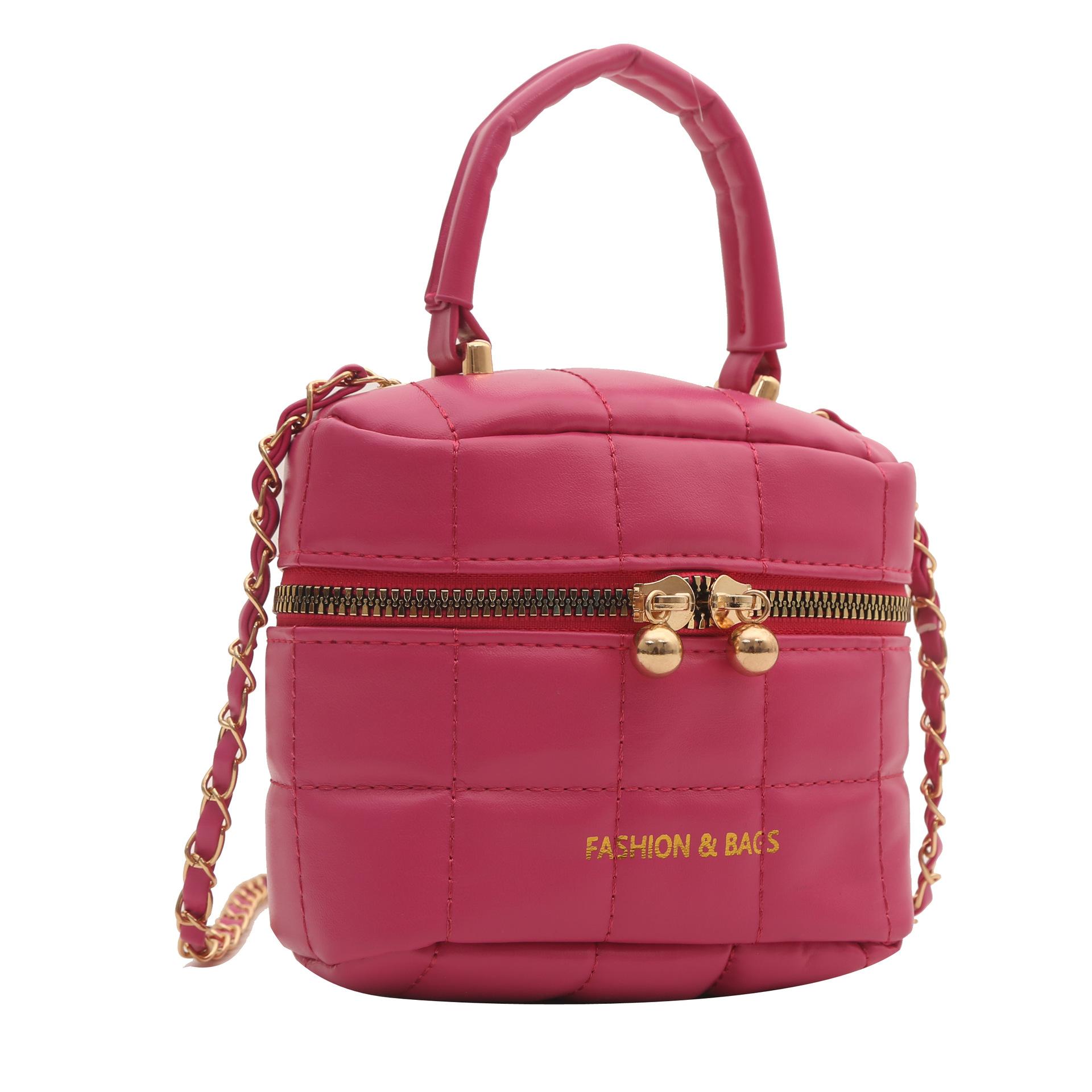 

Handbag bag Korean high-end versatile bucket bag autumn niche design 2025 new chain messenger bag women рожевий