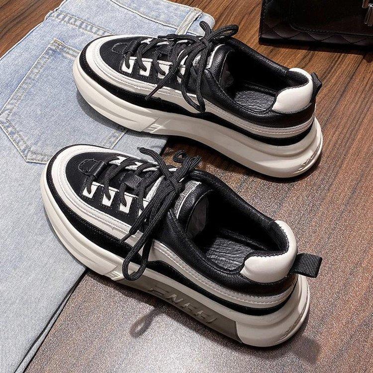 

Кроссовки детские 2025 новые резиновые мягкие подошвы маффин одинарная обувь цветовая гамма мода ученики средней школы повседневные маленькие белые туфли женщины 40 чёрный