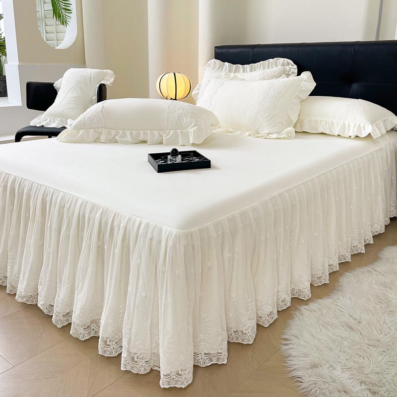 Lace Princess Floor-Length Bed Sheet with Ruffled Hem