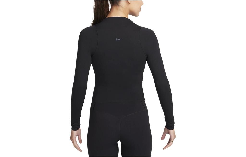 Nike T Shirts Women's Black Crew Neck Moderate Straight Fit FN3023-010