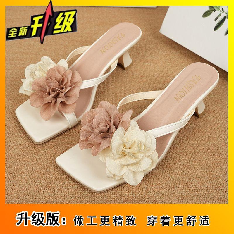 

Fairy style flower square head thick heel sandals 2025 new French beautiful not tired feet sandals outside women s shoes 42