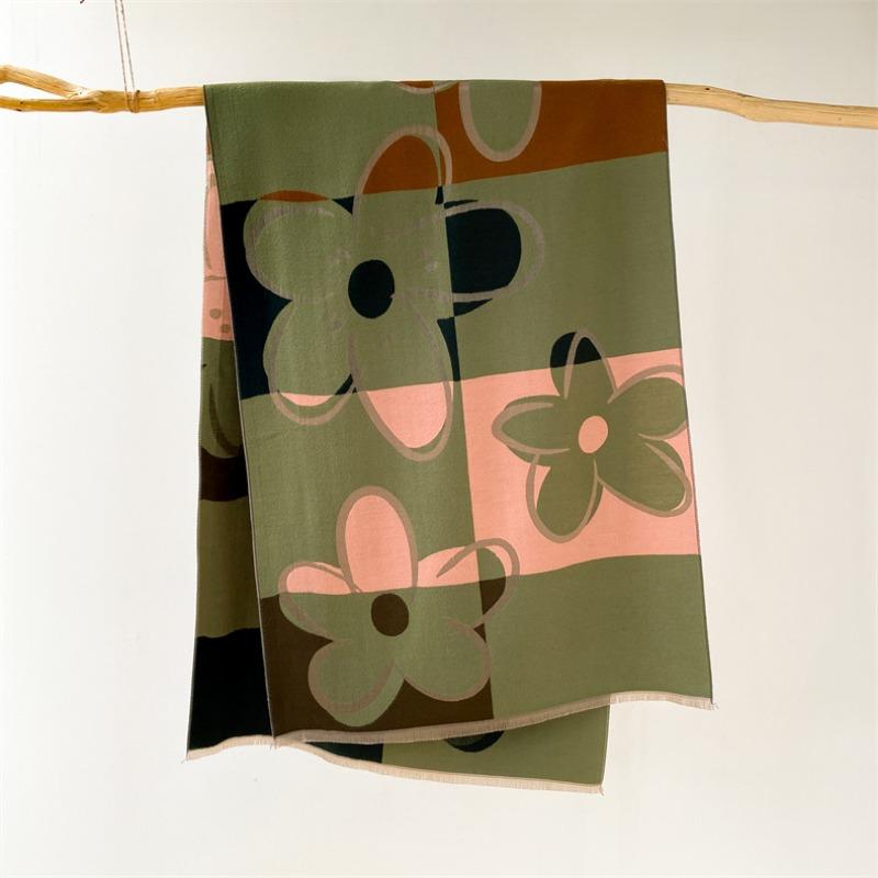 Winter wind imitation cashmere shawl thickened warm fringed scarf with winter coat femininity high sense