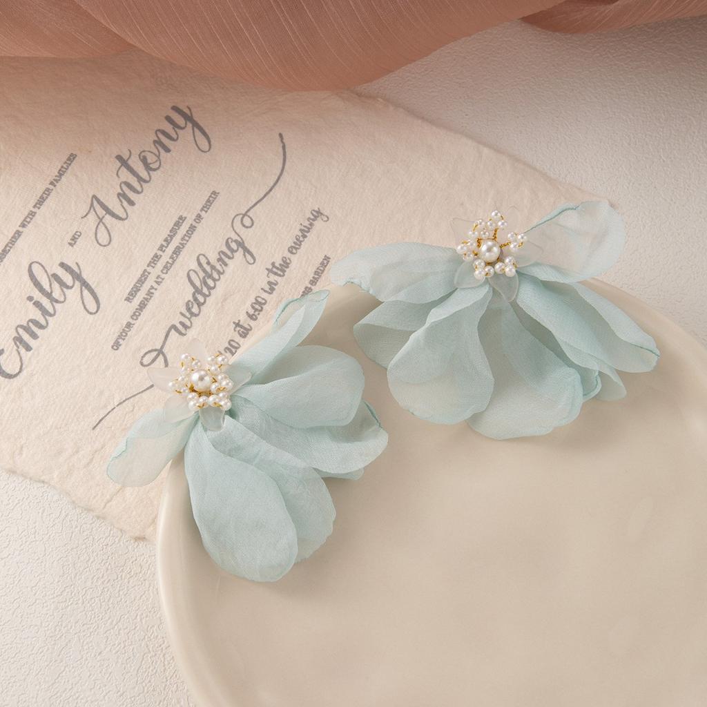 Silver Needle Tassel Flower Flower Fairy Earrings Female Pastoral Style Niche Handmade Temperament Exaggerated Earrings Female