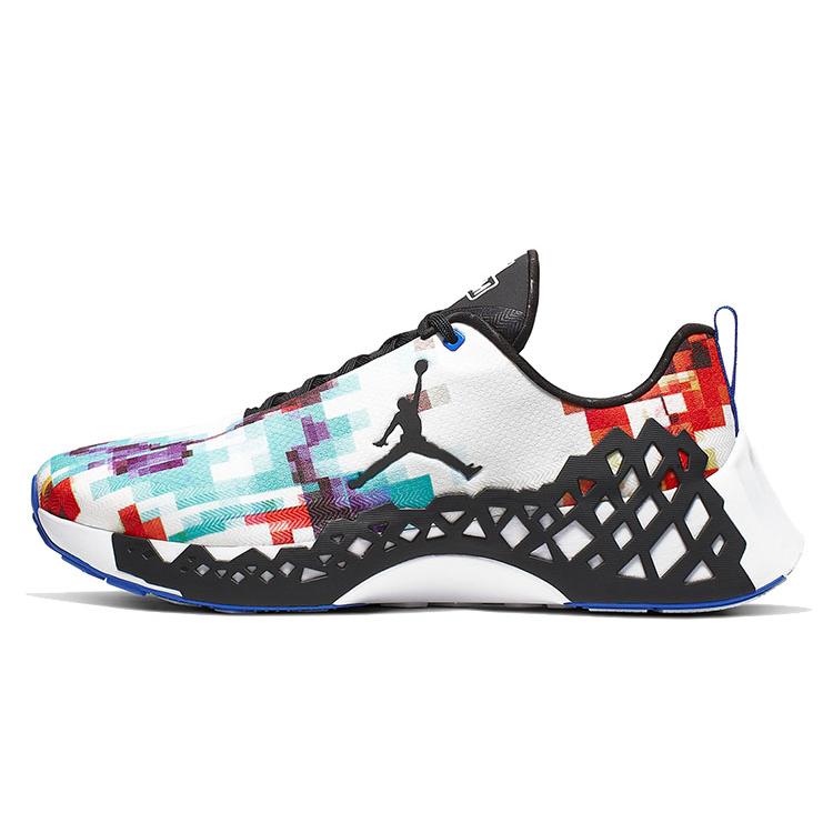 

Jordan Trunner Nxt React Htm White CT2819-100 41