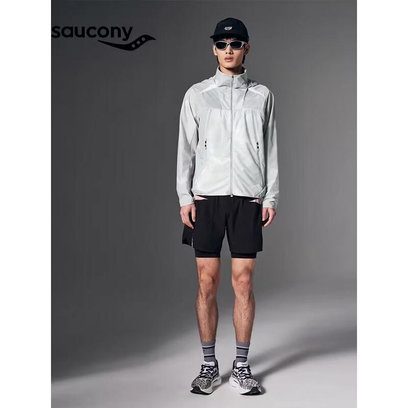 

Saucony Men s Hooded Lightweight Running Sun Protection Jacket M