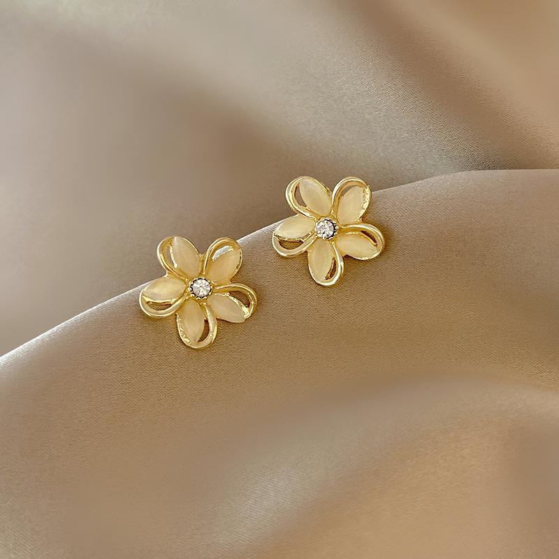 S925 silver needle opal stud earrings femininity geometric love premium earrings ins style Korean earrings collection