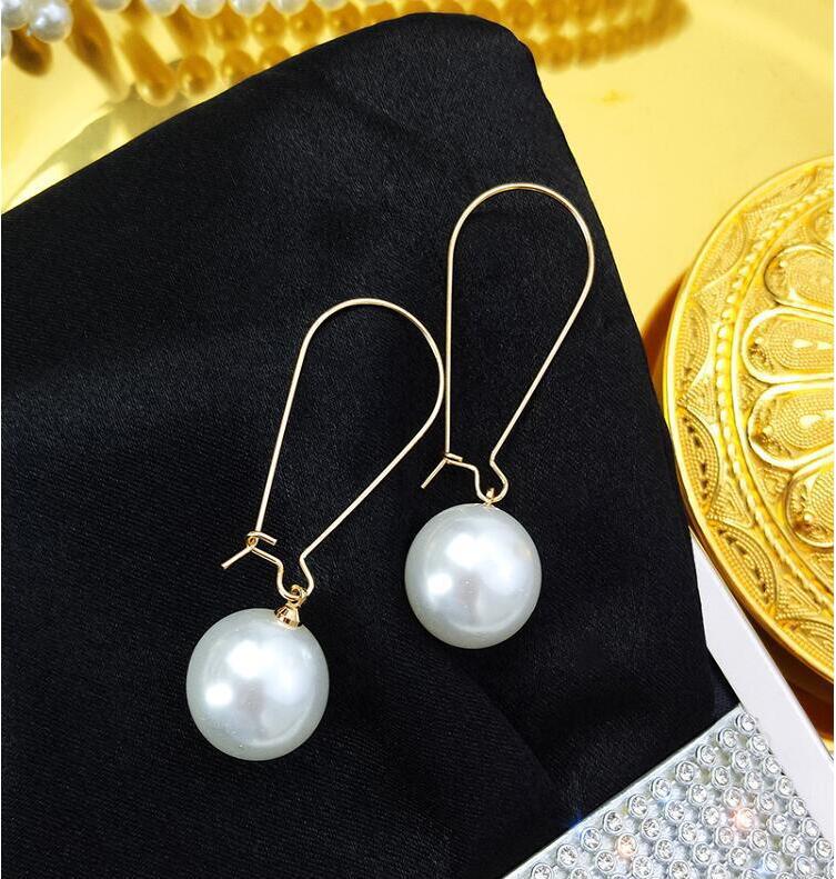 

Стильные длинные жемчужные серьги 2019 года: Стройнящие, смелые, выразительные украшения для женщин белый