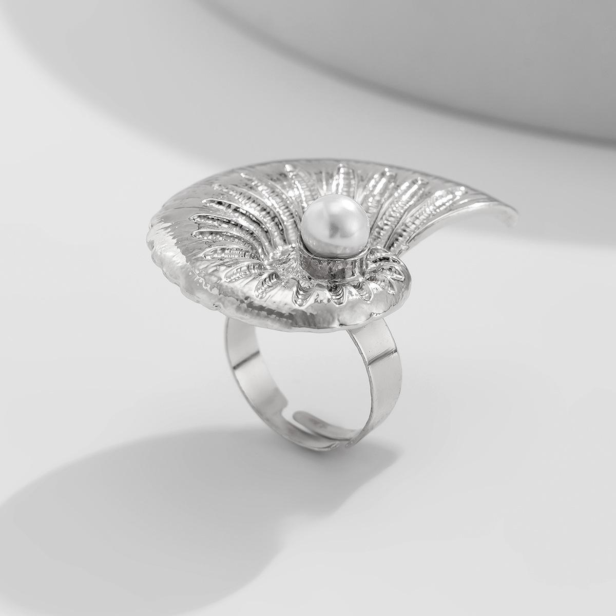 

Accessories Beach Resort Wind Metal Starfish Ring Female Exaggerated Imitation Pearl Conch Adjustable Ring