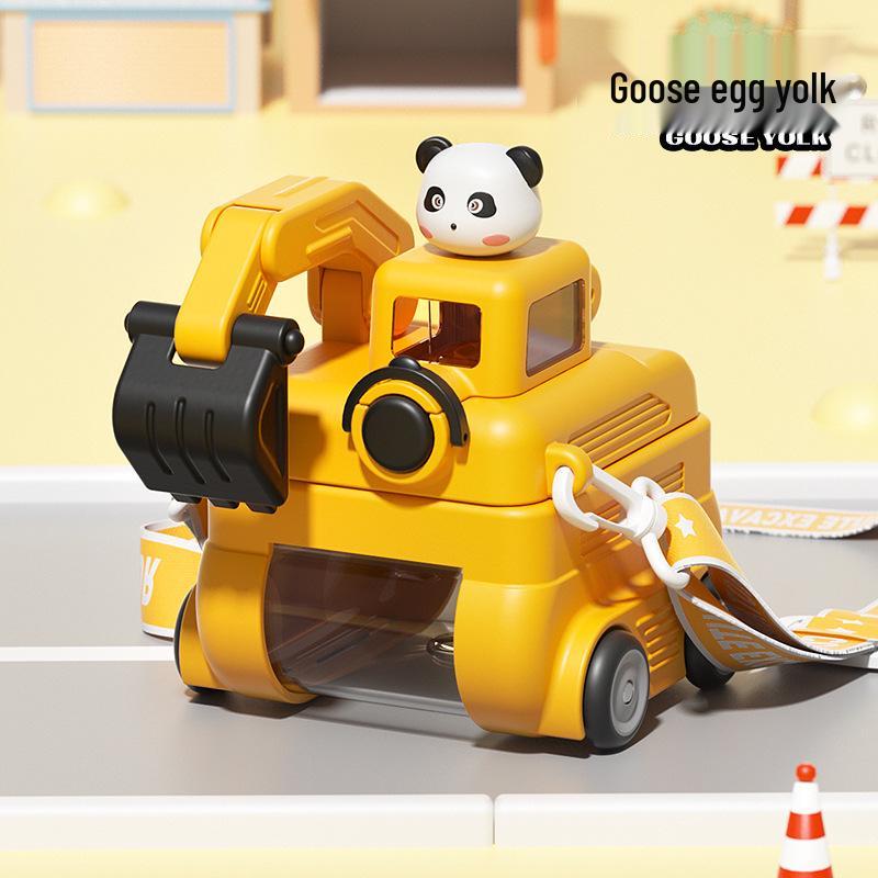 Baby Bus Car Children's Tritan Water Cup with Straw - High-Value Plastic Toy Cup