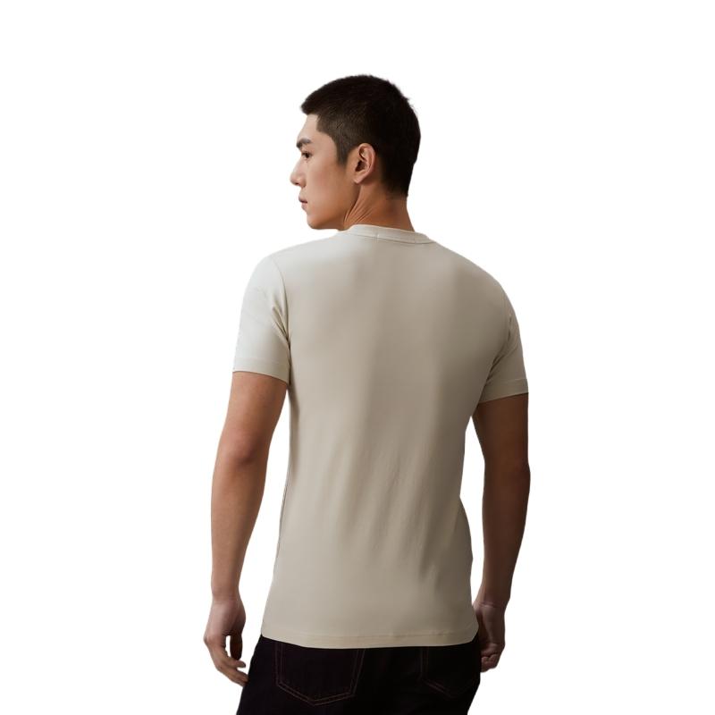 Calvin Klein T-Shirts Unisex Ivory Crew Neck Moderate Straight Fit J320931-ACF
