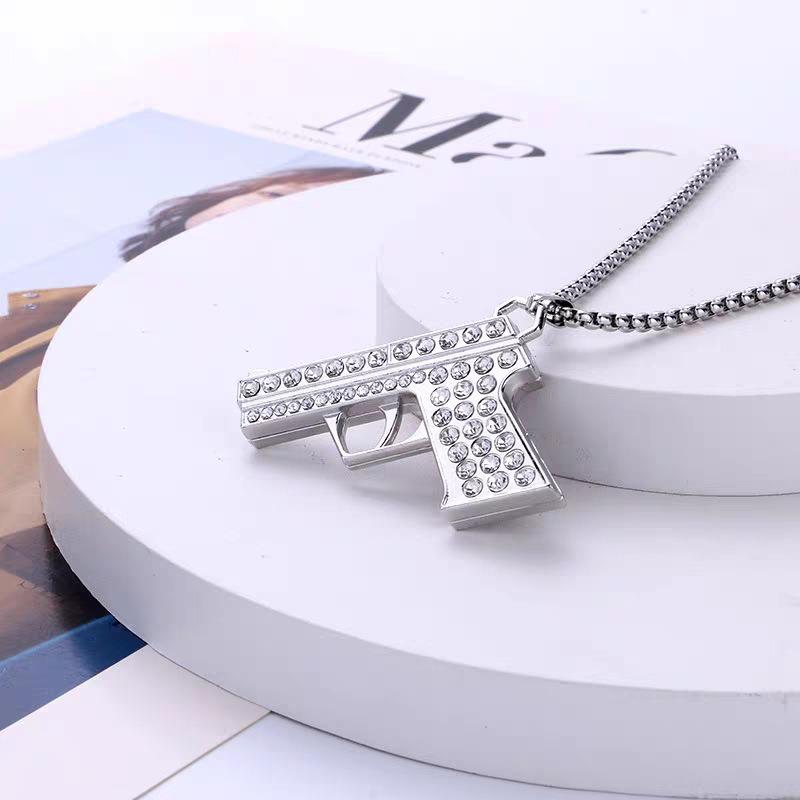 Collana amore ins femminile nicchia design alta moda versatile grado personalità semplice temperamento catenina clavicola versatile