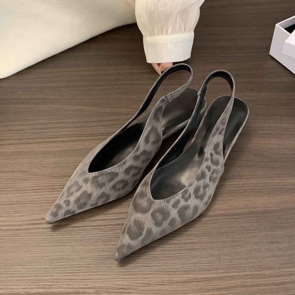 

Темпераментный клиновидный каблук с острым задником, туфли с открытым носком, сандалии, женская нежная обувь 38 цветной печати леопарда