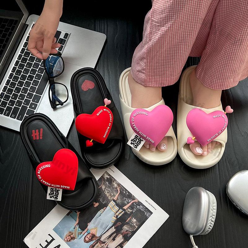 Women Summer Slippers Beach Slides Cartoon Love Flip Flops Flat Sandals Home Outdoor Anti-Slip Slippers EVA Flip-flops
