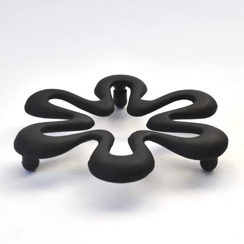 Ichikudo Nanbu Ironware Teapot with Trivet Rikka Black -Rikka-