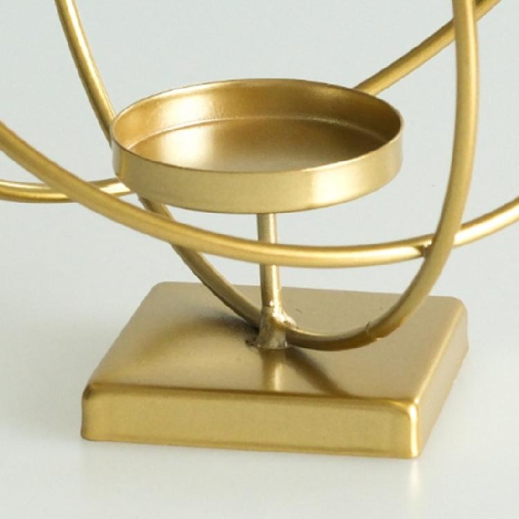 Nordic Iron Candle Holder Hollowed Geometric Square Globe Metal Tealight Candlestick for Table Centerpieces Decors