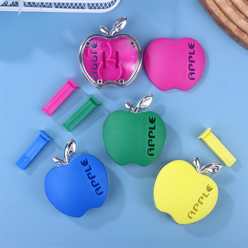 1Pcs An Apple-Shaped Car Air Freshener With Floral Fragrance - Featuring A Decorative Ventilation Clip Design