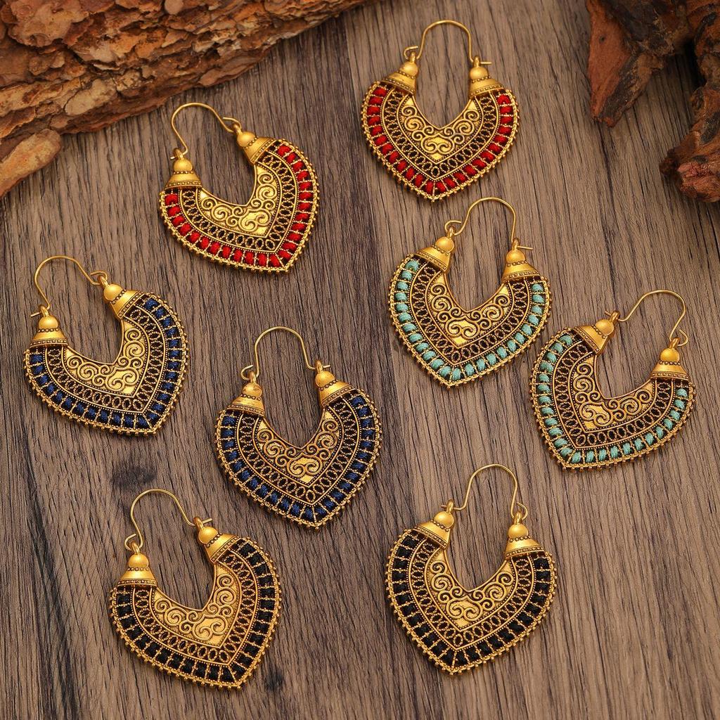 Ethnic Style Retro Bohemian Hollow Carved Earrings