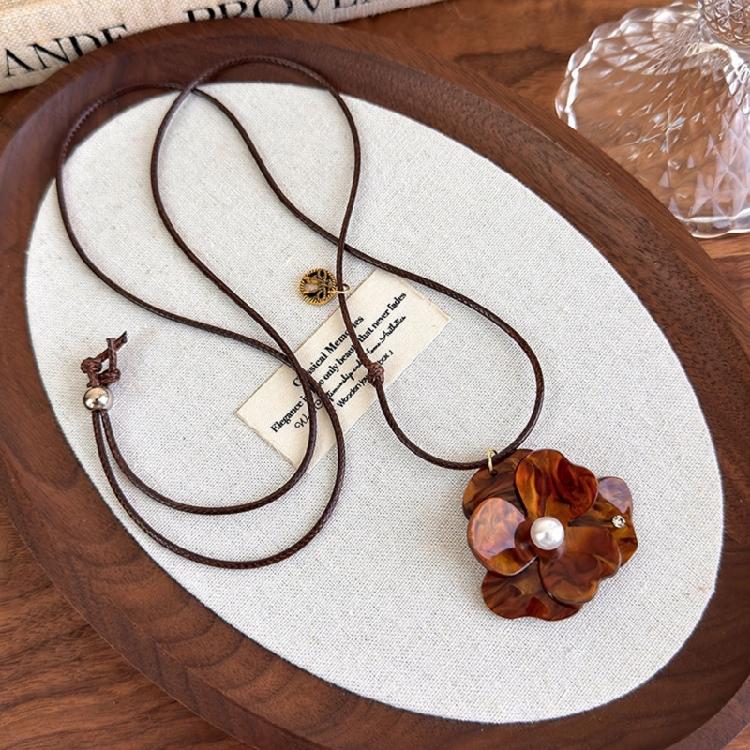 Comfortable Clavicle Chain Lightweight Flower Pendant Necklace Brown Leopard Print Fashion Neck Decoration