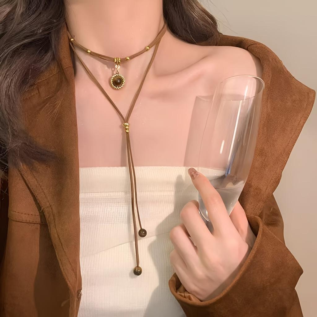 Retro Style Double-layer Layered Necklace, Adjustable Meilad Rope Design, Retro Niche Double-layer Necklace, Simple Circular Pendant