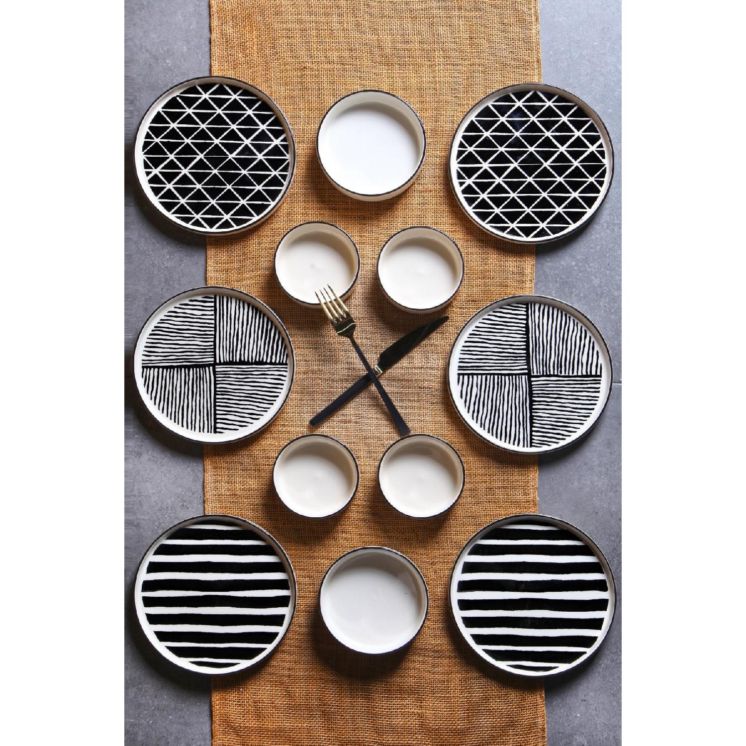 

Набор для завтрака Pop Black White из 12 предметов на 6 человек - Роскошный набор сервировочных тарелок для завтрака