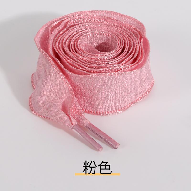 2.5cm Wide Ruffled Fish-Tail Flounce Single-Layer Shoelace in Colorful Black and White Wavy Trim