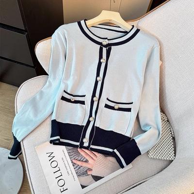 This Stylish and Youthful, Color-blocking Round-neck Long-sleeved Knitted Sweater Is A Loose, Single-breasted Top for Women In Autumn