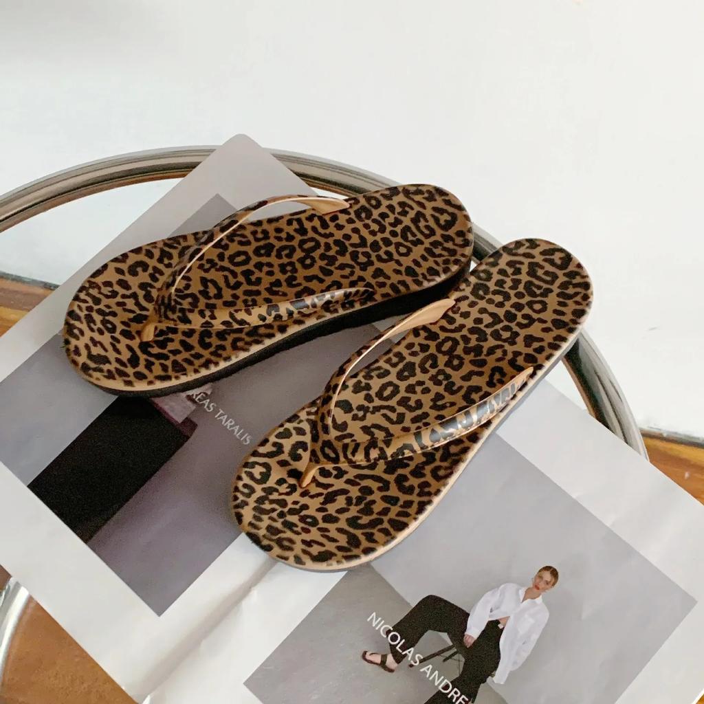 Fashion New Summer for Women Slipper Sliphigh Quality Beach Sandals for Women Suitable for Outdoor Wear Women Sandals Women's Shoes