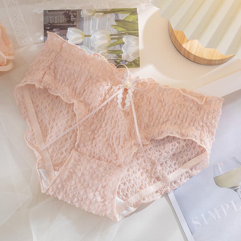 Female Spring and Summer Thin Style Sweet Non Trace Cotton Antibacterial Crotch Close Skin Naked Waist Briefs Underwear