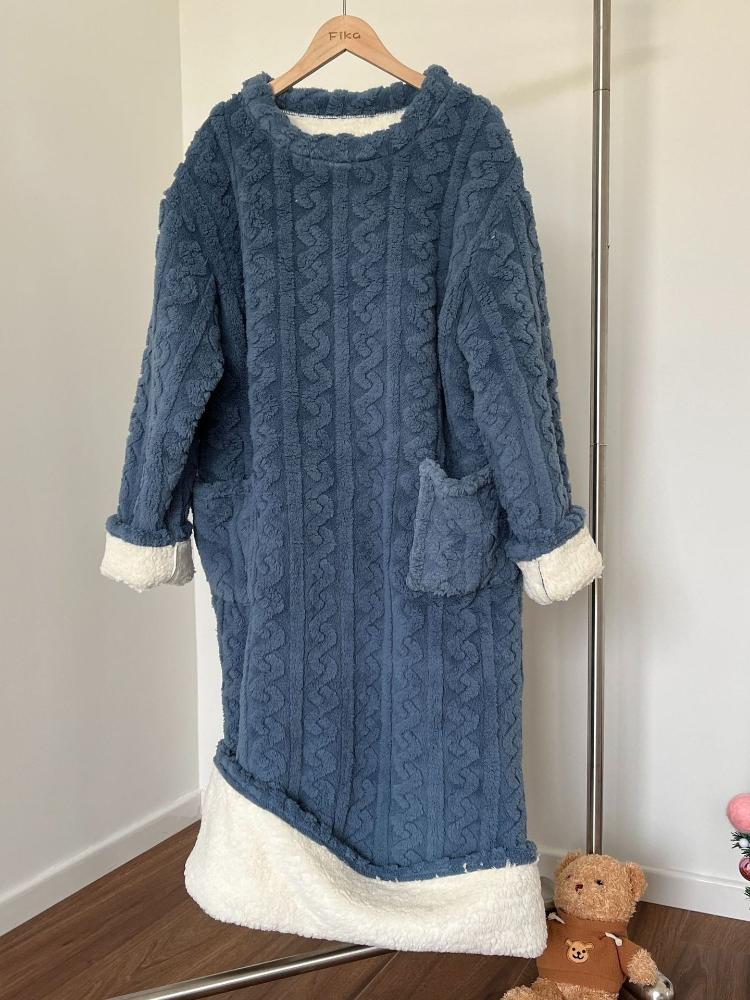 

Супер Утолщенные и Флисовые Коралловые Флисовые Жаккардовые Халаты Ходячие Большие Одеяла, Зимняя Пижама, Теплая Домашняя Одежда и Ночные Сорочки XL темно-синий