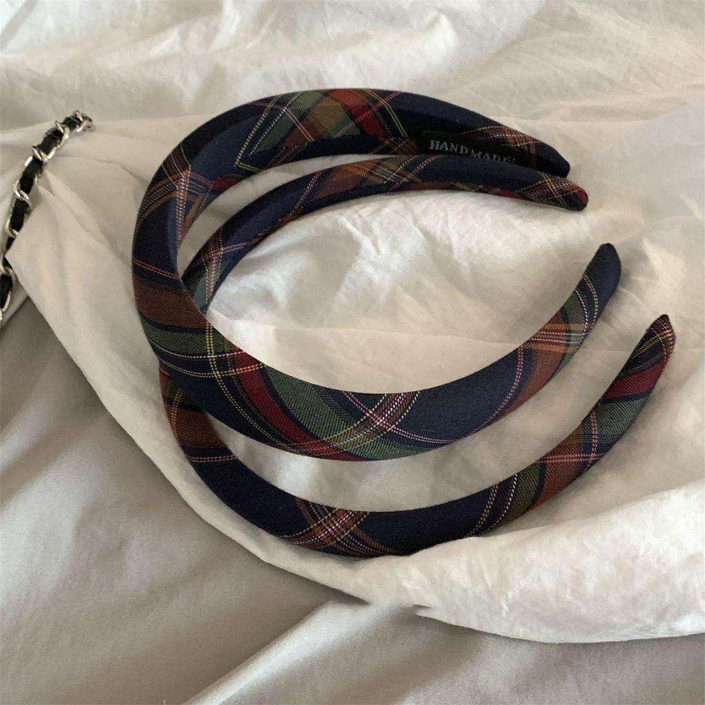 British Plaid Retro Headband: Korean Style Hair Accessory for an Elevated Look