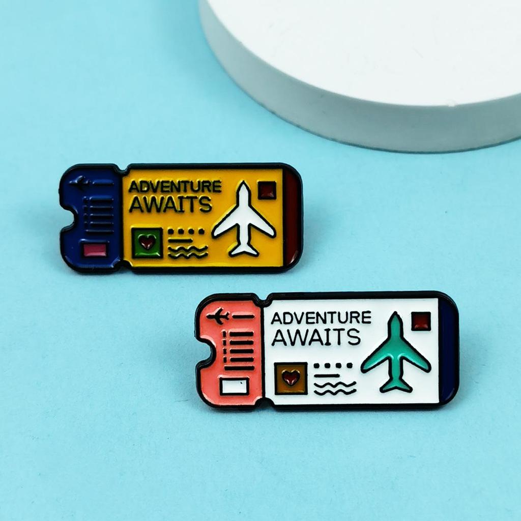 Creative Airplane Brooch: Cute Cartoon Plane Badge for Backpack Decoration
