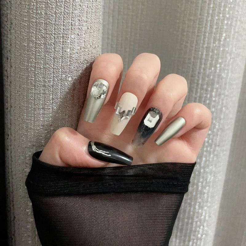 Luxurious Handmade Translucent Nail Tips for Autumn/Winter – Soft Texture, High-Class Feel