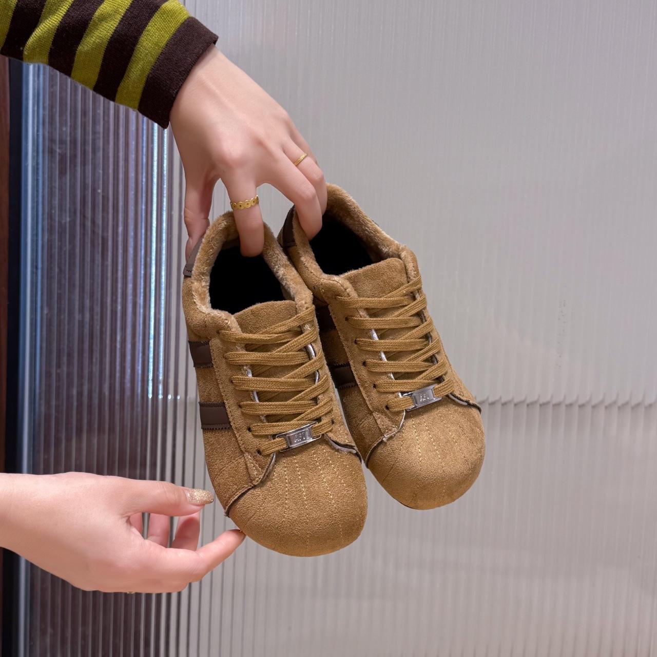 

[Fanfuna] бархатные немецкие тренировочные туфли для женской коллекции осень-зима 2025, новые, уродливые милые, с большой головой, в стиле ретро, корейская версия, обувь Форреста Гампа, хлопковая обувь 40