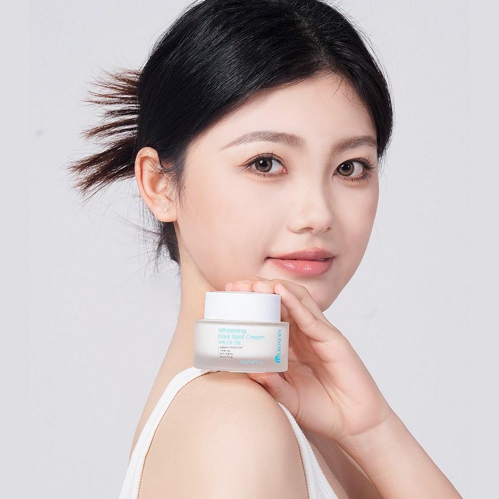 Dr. Rogeri Cream Anti Blemish Whitening Cream, Blemish Care, Anti-Wrinkle, Nutrition, Moisture, Elasticity, Soothing, Tone-Up Cream, 50g