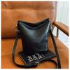 IELGY Fashionable All-Match One-Shoulder Underarm Bag Commuter Cross-Body Bucket Bag